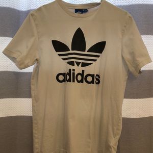 Adidas Tshirt